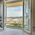 Appartement Boite D'amour Mit Terrasse Und Solarium By Interhome