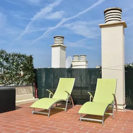 Boite D'amour Mit Terrasse Und Solarium By Interhome Daire